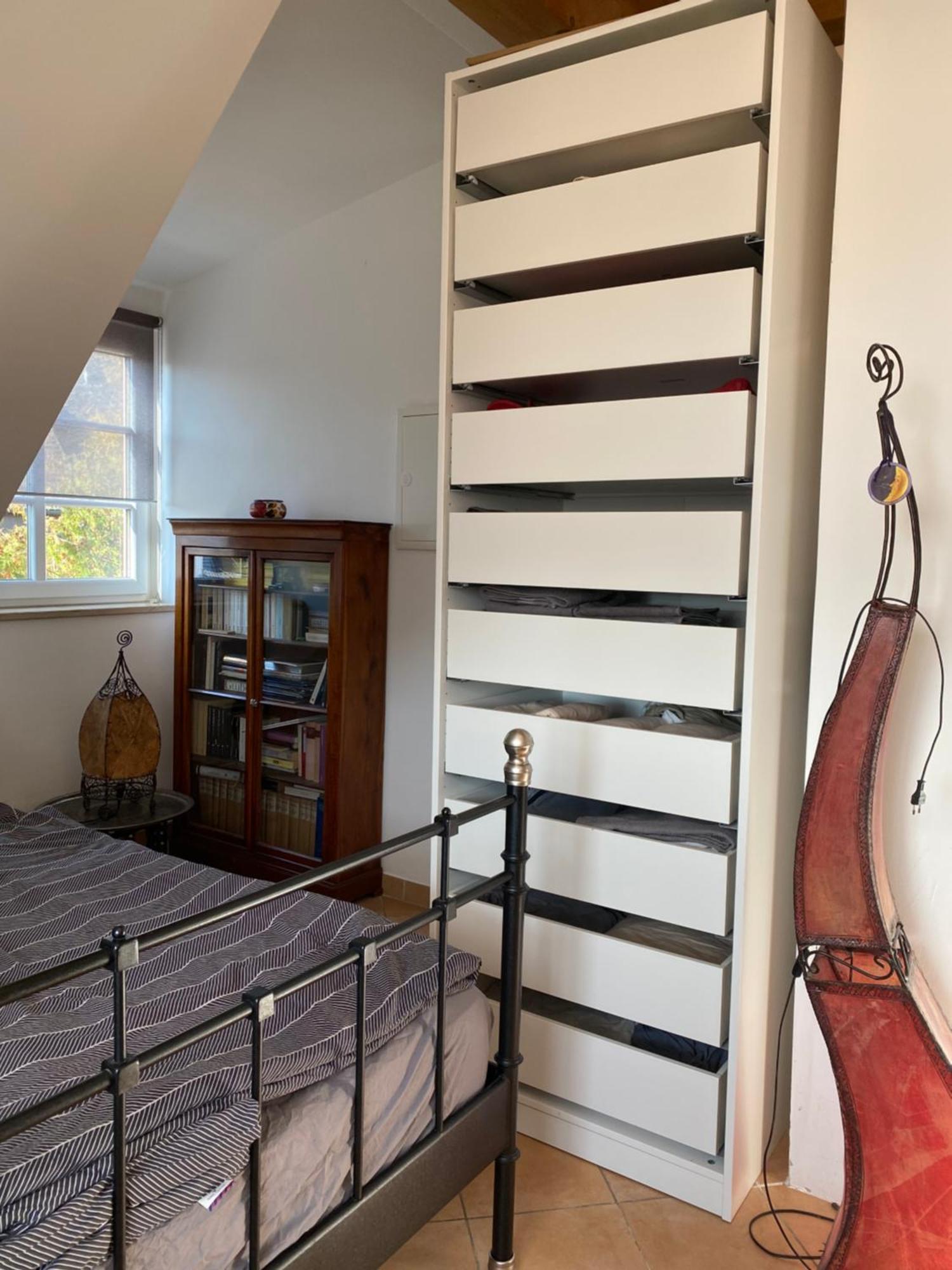 Helle Und Ruhige Dachgeschosswohnung München Kültér fotó
